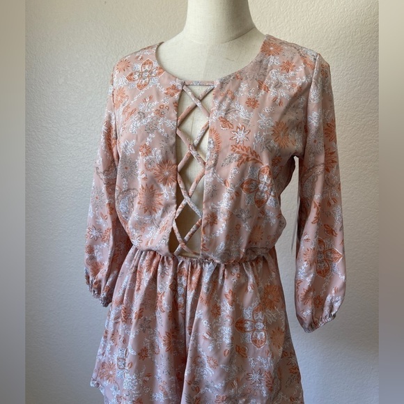 BIN#2 - LAC BLEU Floral Print Romper - Picture 3 of 8